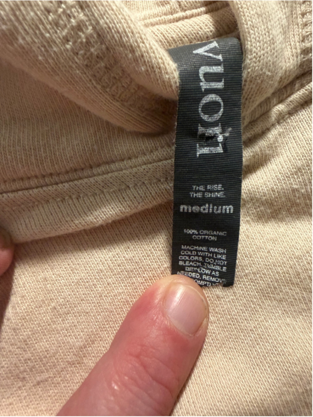 Women's Vuori Hoodie Sweatshirt Size M cream colored
319 - Picture 4 of 8